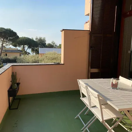In Zona Esclusiva A 50 Mt Dal Mare شقة أرنزانو